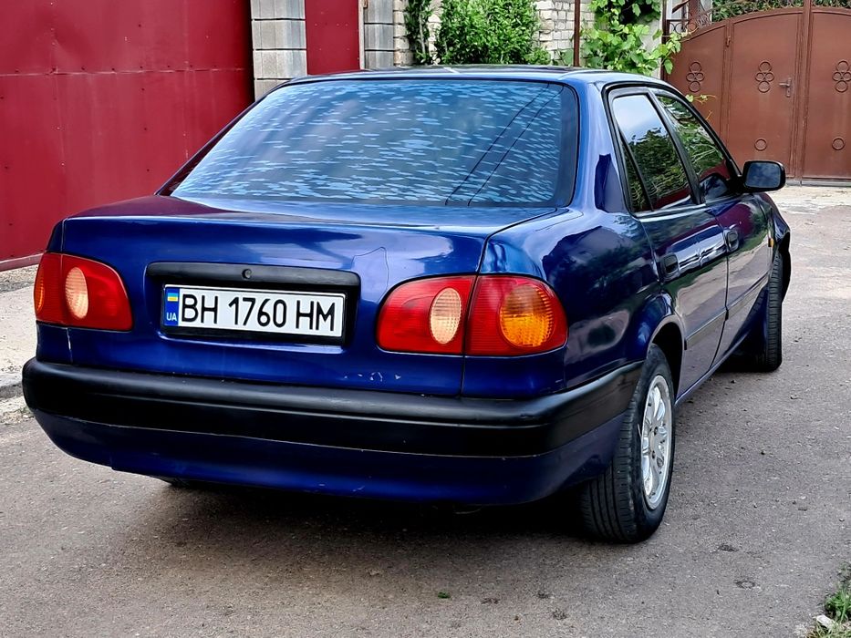 Продам TOYOTA COROLLA