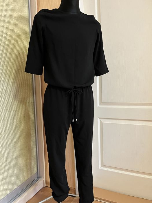 Жіночий комбінезон