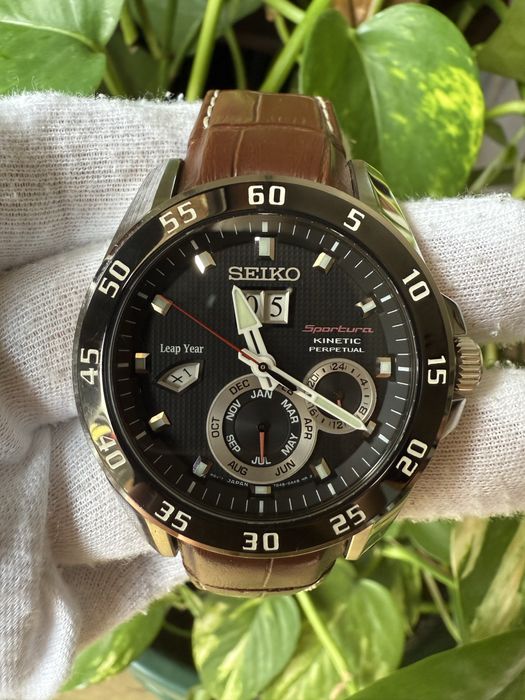 Seiko Sportura Kinetic Perpetual Calendar NOVO