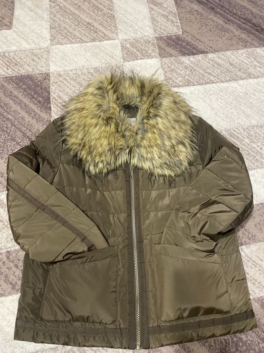 Жіноча  курточка