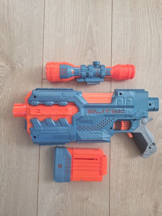 Pistolet na strzałki nerf elite 2.0