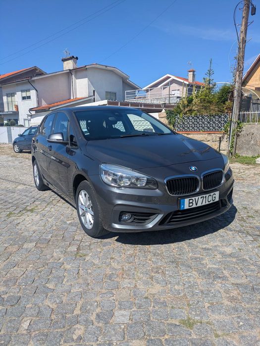 BMW 218D 150 CV  FULL EXTRAS Impecável