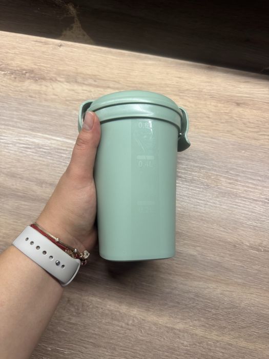 Ємність, контейнер для їжі