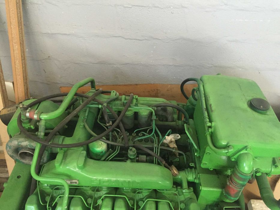 Motor marítimo Scania 450HP