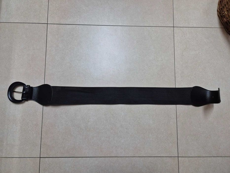 Cinto de senhora elástico preto