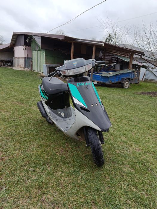 Продам скутер Honda Dio 18
