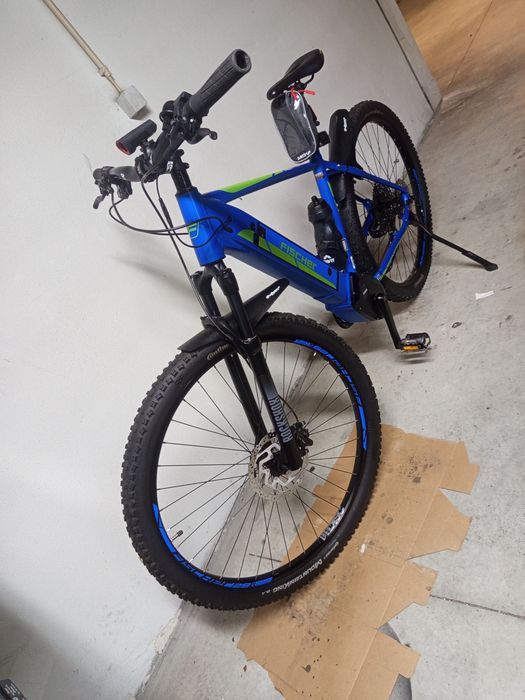 Bicicleta BTT elétrica 29