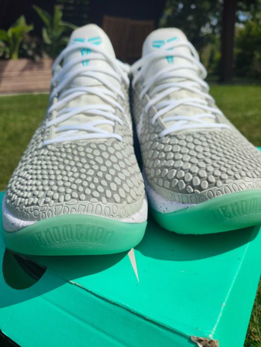 Buty do koszykówki Nike Zoom Kobe 6 Protro White