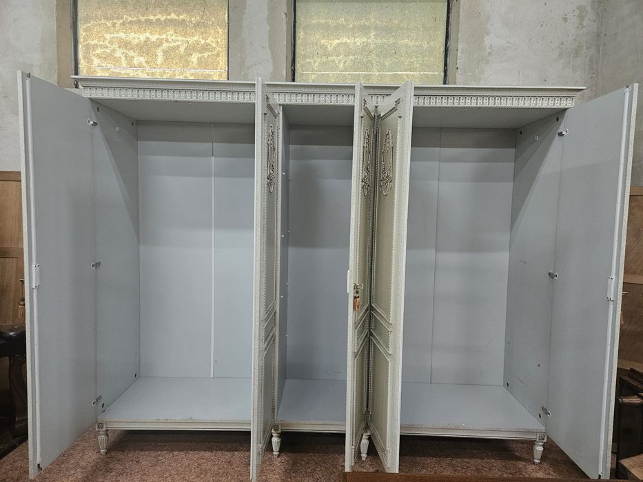 Duża szafa Ludwikowska Francja