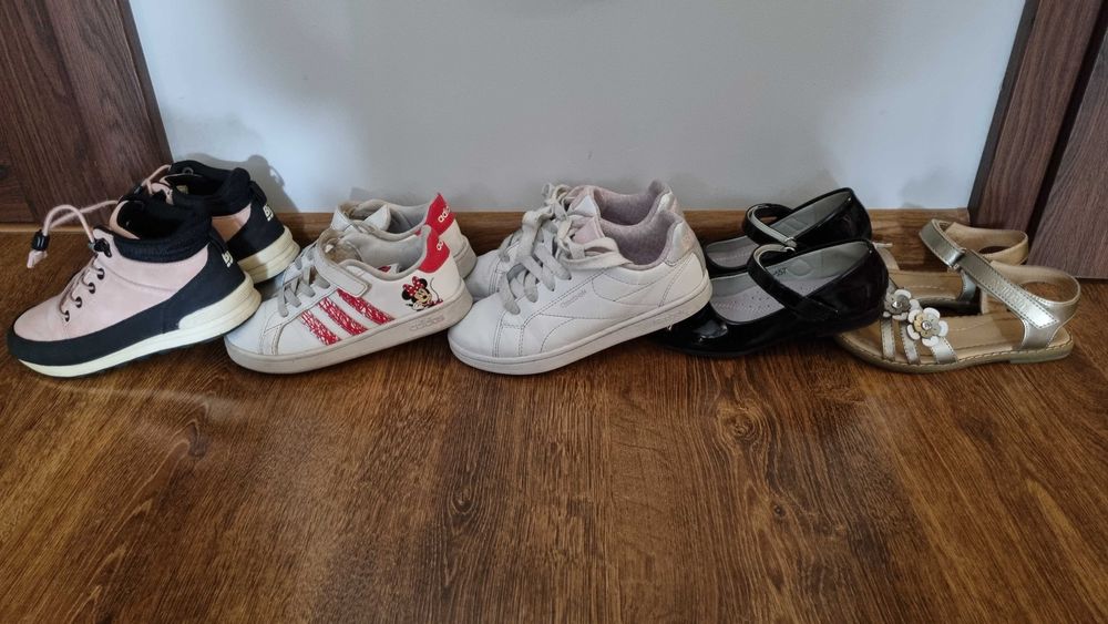 Buty dla dziewczynki