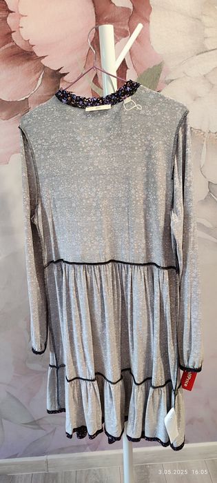 HalfPrice,  Piękna sukienka ,roz. M , nowa z metką