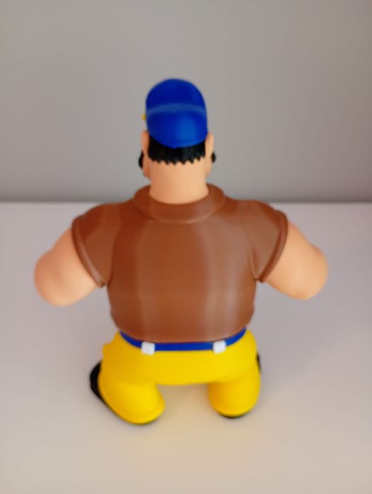 Boneco Brutus 29 cm