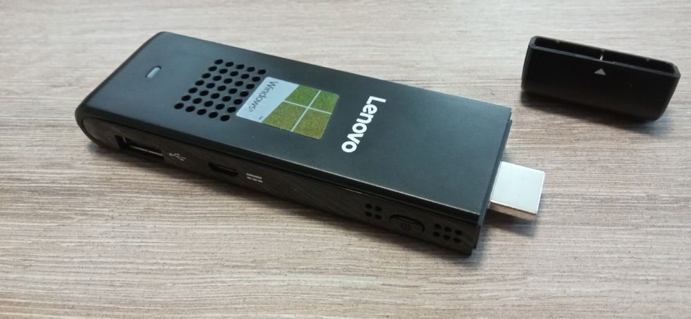 Компьютер Lenovo ideacentre Stick 300