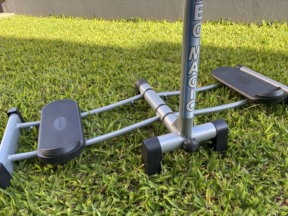 Exercitador de Pernas - Leg Magic