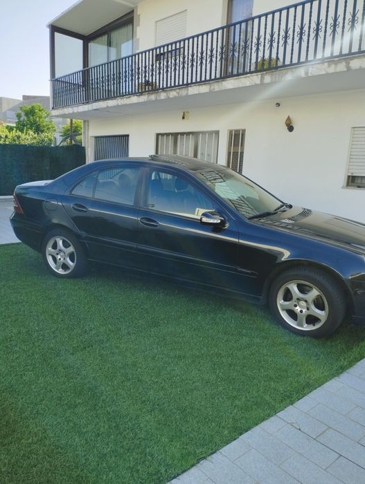 Carros ligeiros de passageiros