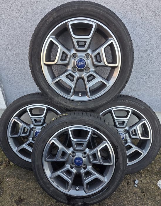 Felgi z oponami Ford B-Max EcoSport 6,5x17 ET37 4x108