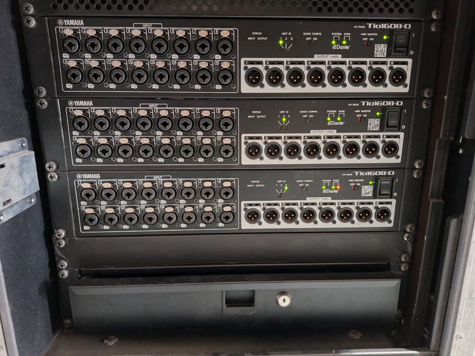 Yamaha CL3 + 3x Yamaha Tio1608 – Sistema Digital Completo