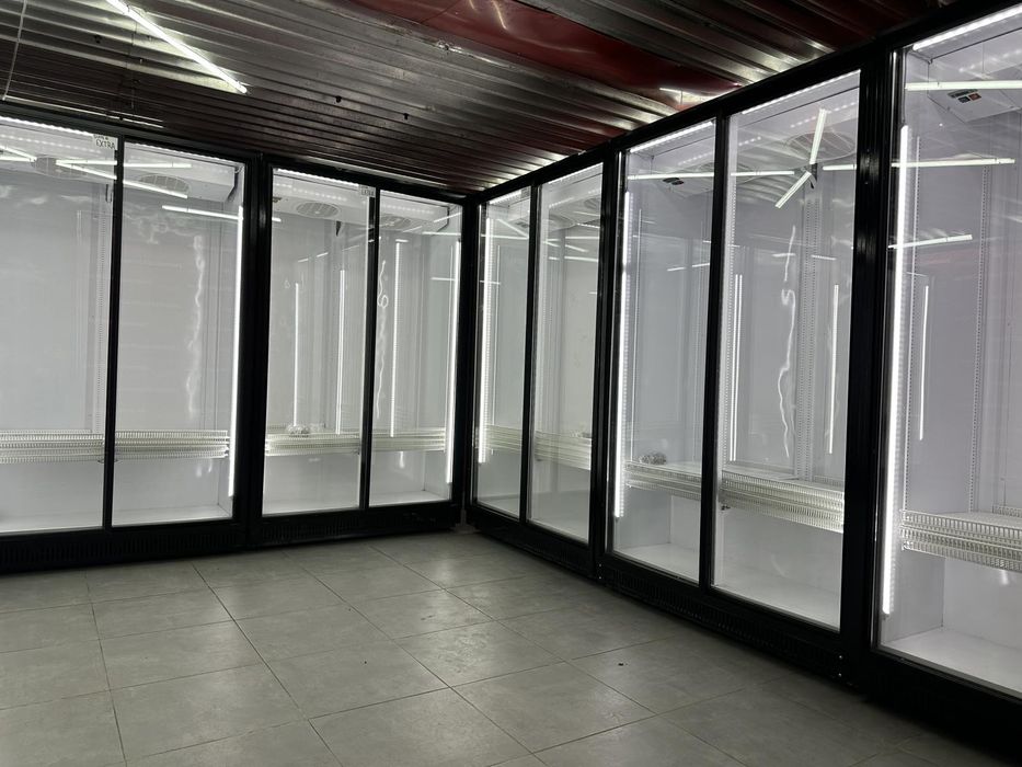 Холодильна вітрина.Шафа Холодильник вітрини холодильні витрина