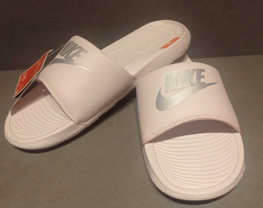 NIKE Victori One Slide wygodne klapki rozmiar 42 27cm