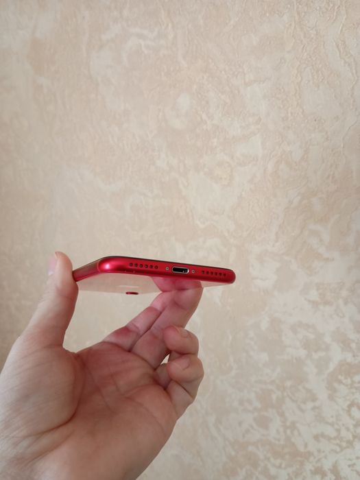 Apple iPhone SE 2020