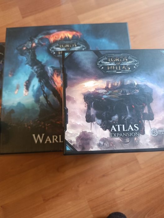 Lorda of Hellas i Warlord Box i dodatkowe figurki