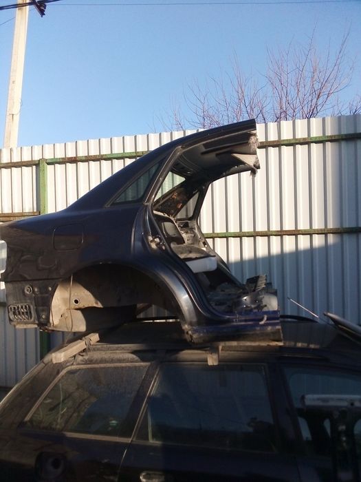 Продам части кузова A4 b5 dorist