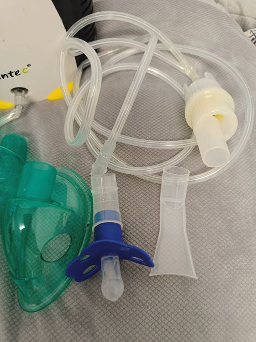 Sprzedam Inhalator intec pingwin