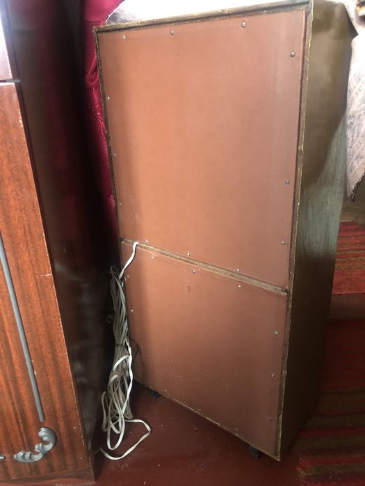 Іоніка BRAVIS LCD DIBLAY . Колонки дві