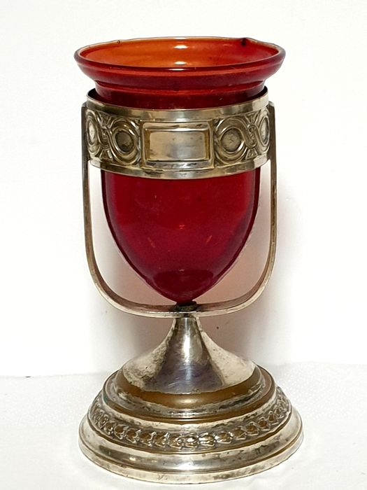 Antiga Luz Eterna com suporte em casquinha