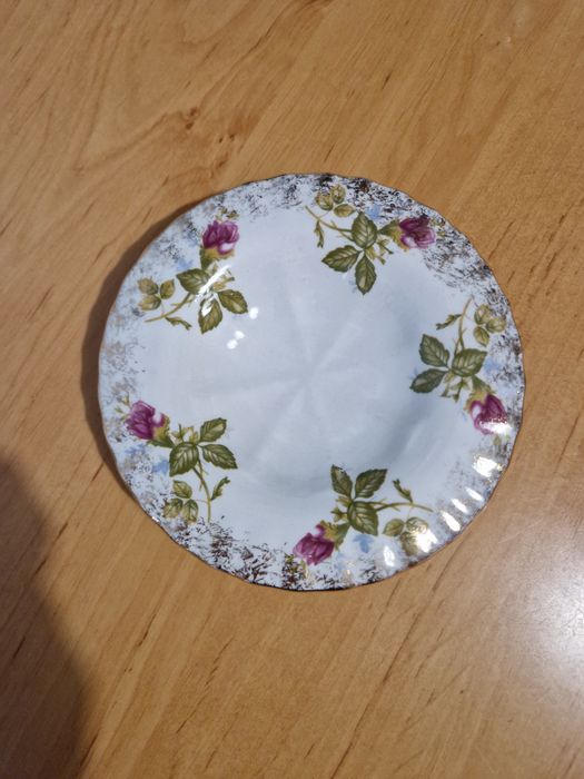 Popielniczka, podstawka porcelana Chodzież