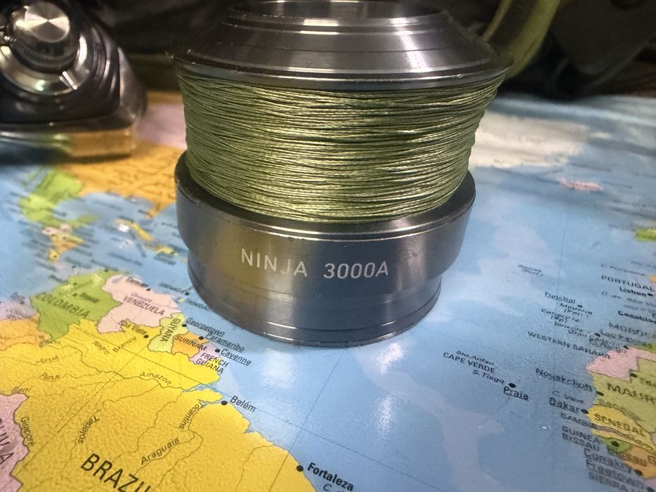 Carreto daiwa  ninja 3000A