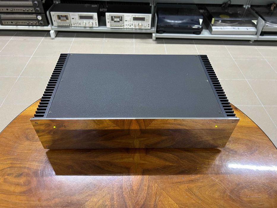 Końcówka mocy AVM Competition Power, Audio Room