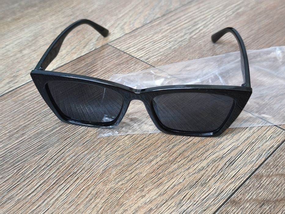 Nowe okulary przeciwsłoneczne damskie modne