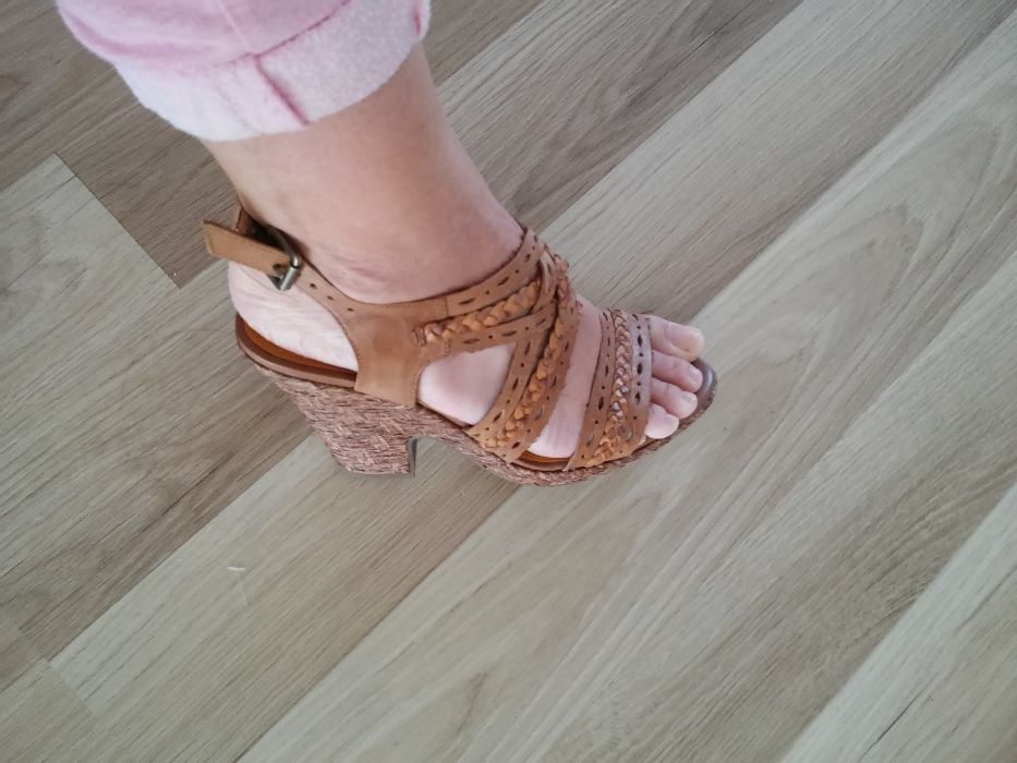 Marco Tozzi koturny 37