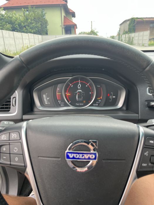 Volvo S60 D2  II gen.