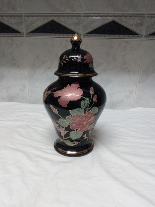 Pote de loiça de Alcobaça "Colibri"