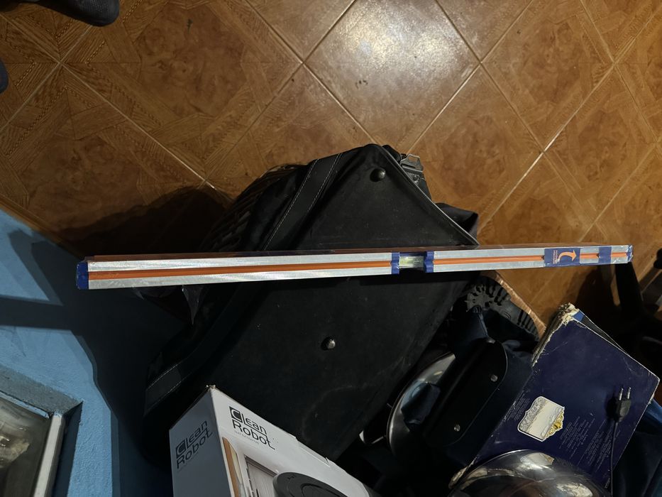 nível novo  de 80 cm