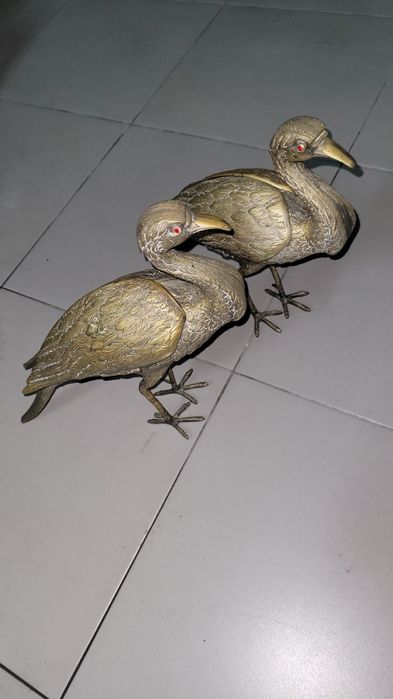 Aves  em bronze  decoração