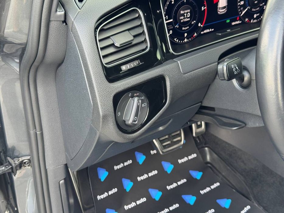 Volkswagen Golf 2018 freshauto
