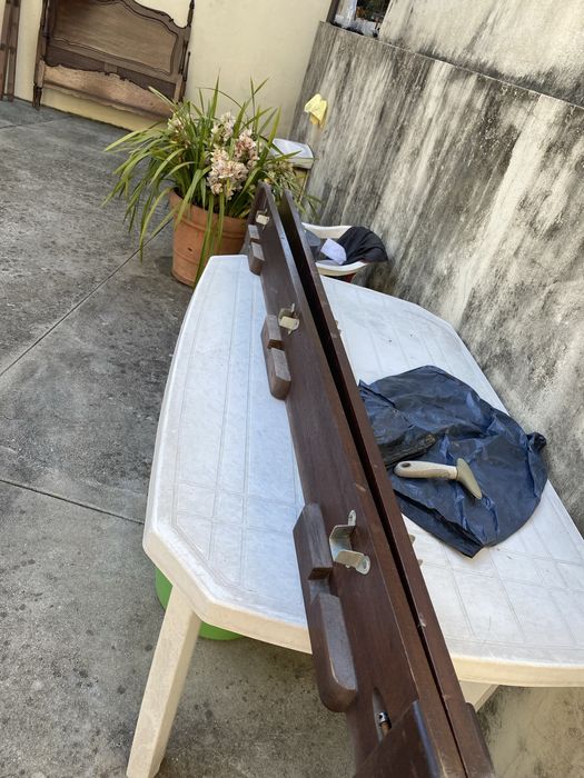 Cama de Casal em Madeira massiça