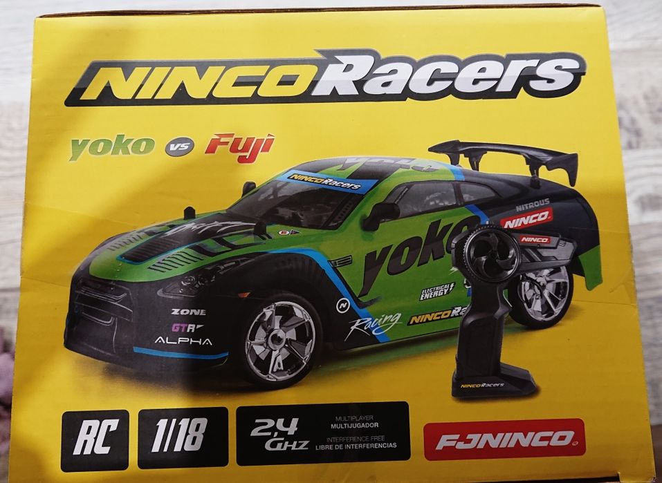 Carro com comando Rally brinquedo rapaz boy prendas