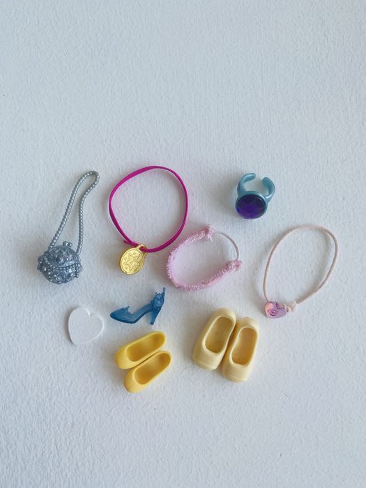 Одяг та аксесуари для Барбі Оригінал Barbie