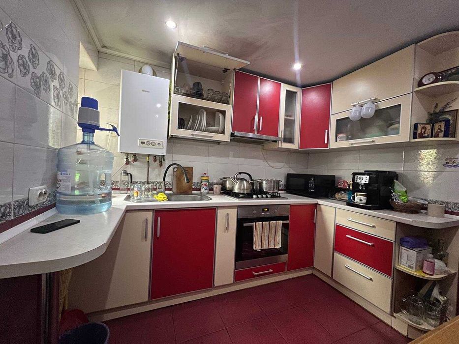 Продається будинок на Старому Місті 8322