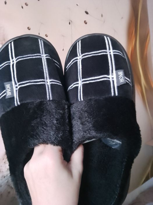 Nowe męskie kapcie HOME rozmiar europejski 46