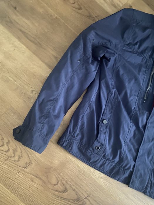 Granatowa kurtka męska z czerwonymi wstawkami rozmiar 44/2XL