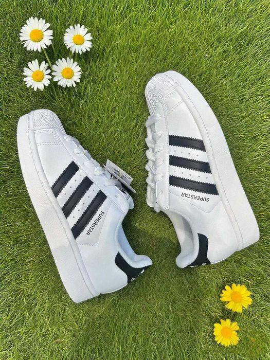 Oryginalne buty adidas Superstar XLG White R.37