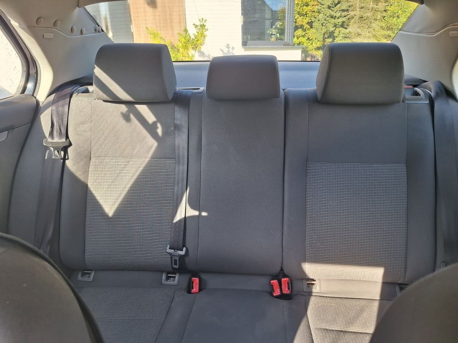 VW JETTA 2006 rok 1.6 mpi