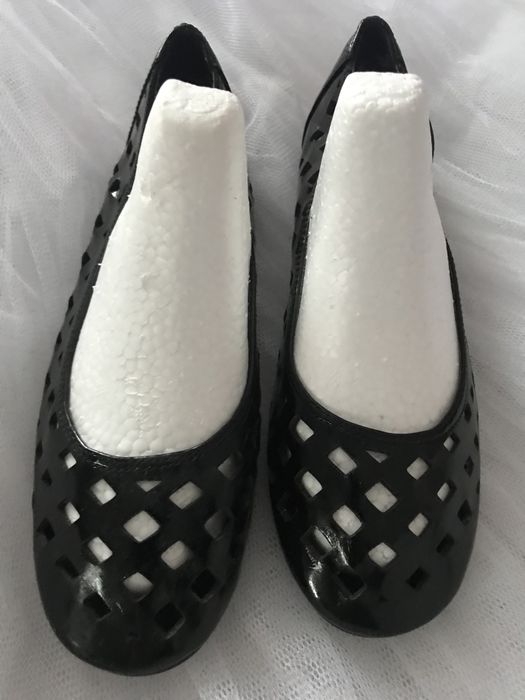 Балетки туфлі