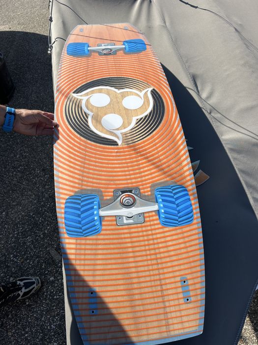 deska 141 cm kitesurfing