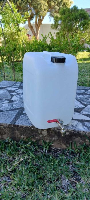 Jerricã 20L com torneira nova